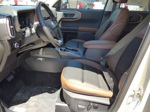 New 2025 Ford Bronco Sport Outer Banks w/ Outer Banks Tech Package+ image 25