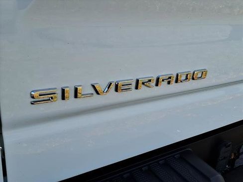 Used 2023 Chevrolet Silverado 1500 LT image 28