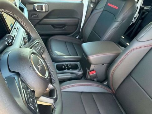 New 2026 Jeep Gladiator Rubicon image 21