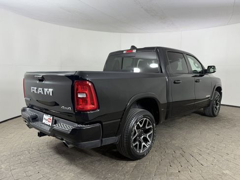 Used 2025 RAM 1500 Laramie w/ Sport Appearance Package AWD/4WD image 9