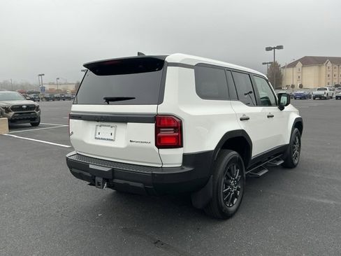 Used 2024 Toyota Land Cruiser 1958 image 5