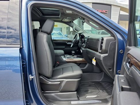New 2026 GMC Sierra 1500 Elevation w/ Elevation Premium Package AWD/4WD image 30