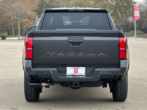New 2026 Toyota Tacoma SR5 image 5