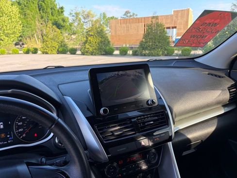 Used 2023 Mitsubishi Eclipse Cross SE AWD/4WD image 23