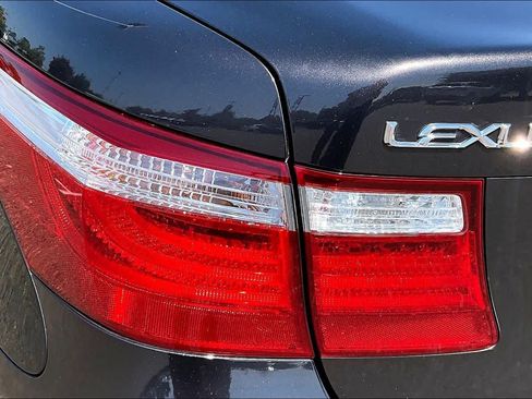 Used 2009 Lexus LS 460 RWD image 28