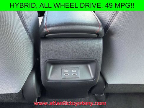 Certified 2023 Toyota Corolla SE w/ Carpet Mat Package (TMS) AWD/4WD image 22
