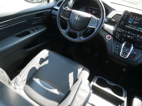 Used 2023 Honda Odyssey EX-L image 9