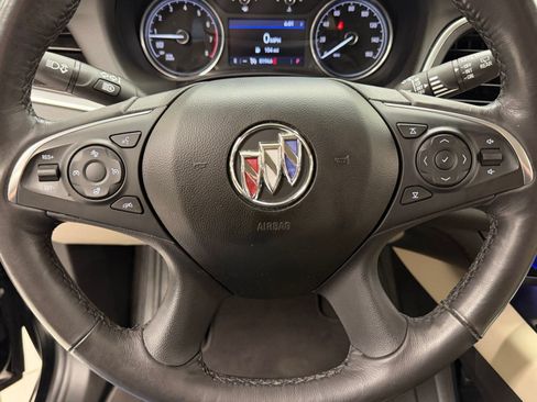 Used 2020 Buick Enclave Premium AWD/4WD image 9