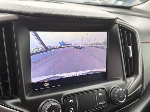 Used 2023 GMC Terrain AT4 AWD/4WD image 16
