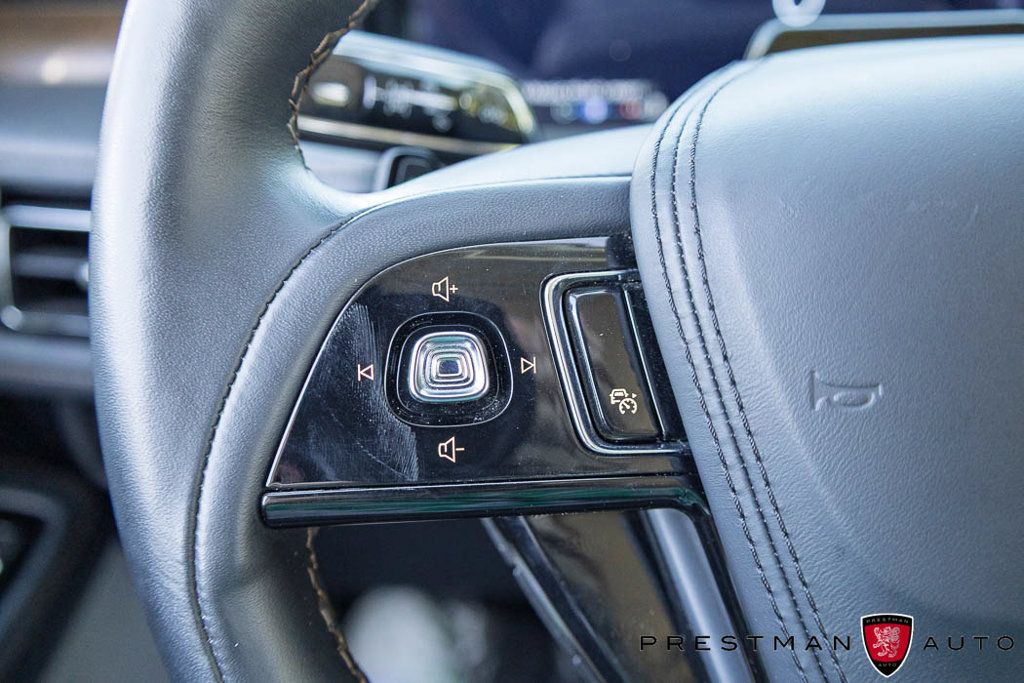 Used 2025 Lincoln Aviator Reserve w/ Equipment Group 201A AWD/4WD image 26