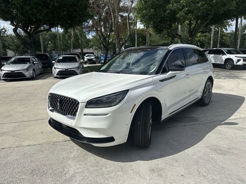 Used 2022 Lincoln Corsair Grand Touring AWD/4WD image 17