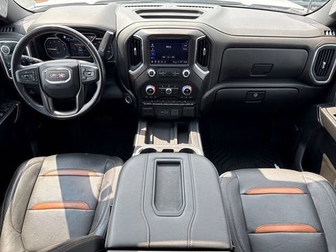 Used 2022 GMC Sierra 2500 AT4 w/ AT4 Premium Plus Package AWD/4WD image 12