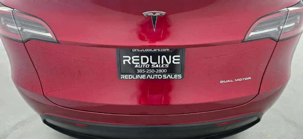 Used 2024 Tesla Model Y Long Range AWD/4WD image 5