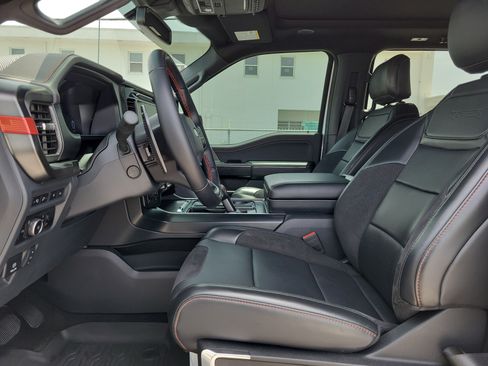 Used 2024 Ford F150 Raptor AWD/4WD image 14