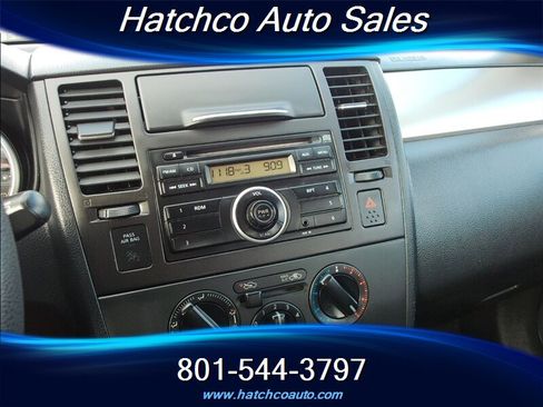 Used 2012 Nissan Versa 1.8 S image 14