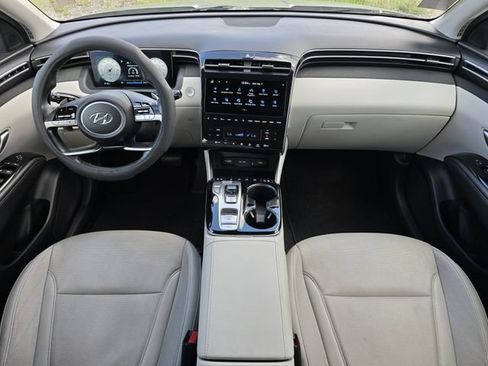 Used 2023 Hyundai Tucson Limited FWD image 20