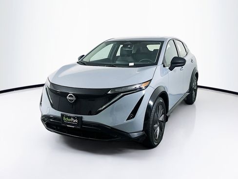 Used 2024 Nissan Ariya AWD image 3