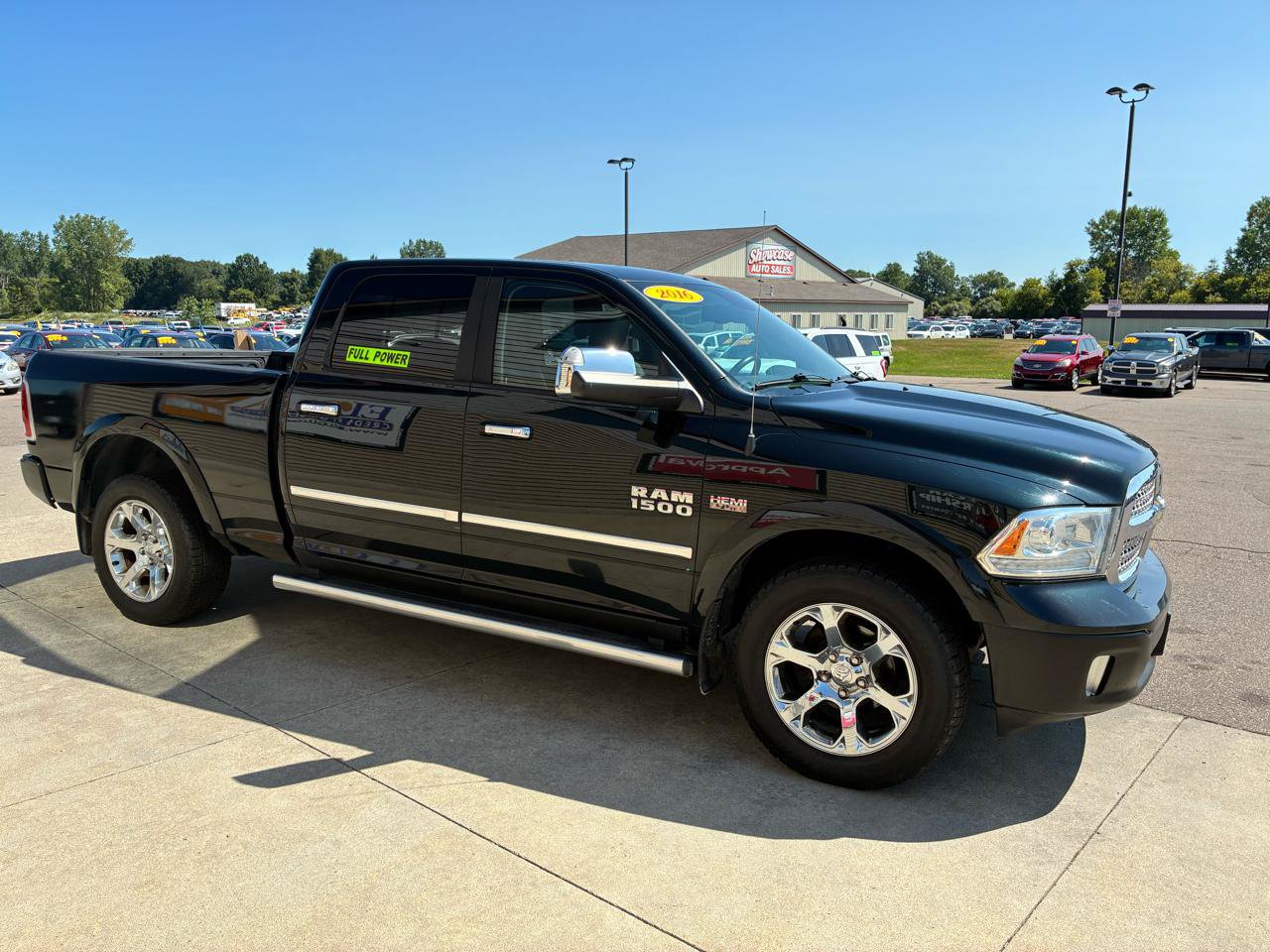Used 2016 RAM 1500 Laramie AWD/4WD image 4