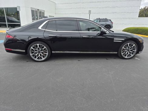 Used 2023 Genesis G90 3.5T AWD/4WD image 8