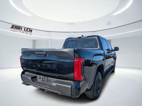 Used 2024 Toyota Tundra SR5 image 3