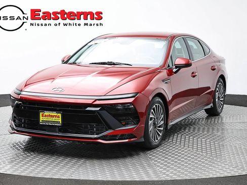 Used 2025 Hyundai Sonata SEL FWD image 1