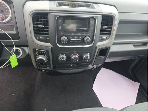 Used 2018 RAM 1500 Express AWD/4WD image 15