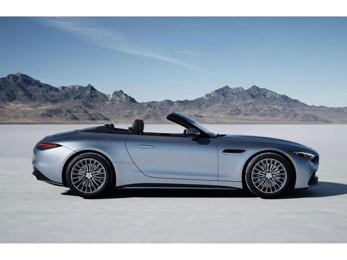 New 2025 Mercedes-Benz SL 43 AMG AMG SL 43 image 15