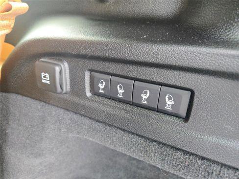 Certified 2025 Jeep Grand Cherokee L Summit image 22