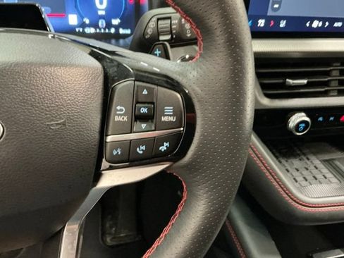 Used 2025 Ford Explorer ST AWD/4WD image 27