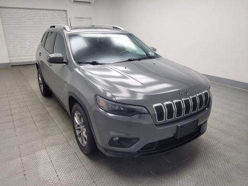 Used 2020 Jeep Cherokee Latitude Plus w/ Cold Weather Group image 13