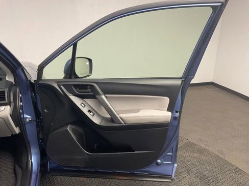 Used 2015 Subaru Forester 2.5i Premium w/ Popular Package #2 AWD/4WD image 22
