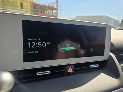 Used 2022 Hyundai Ioniq 5 SEL image 28