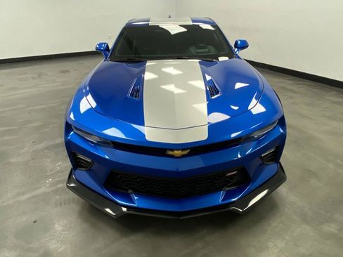 Used 2016 Chevrolet Camaro SS RWD image 9