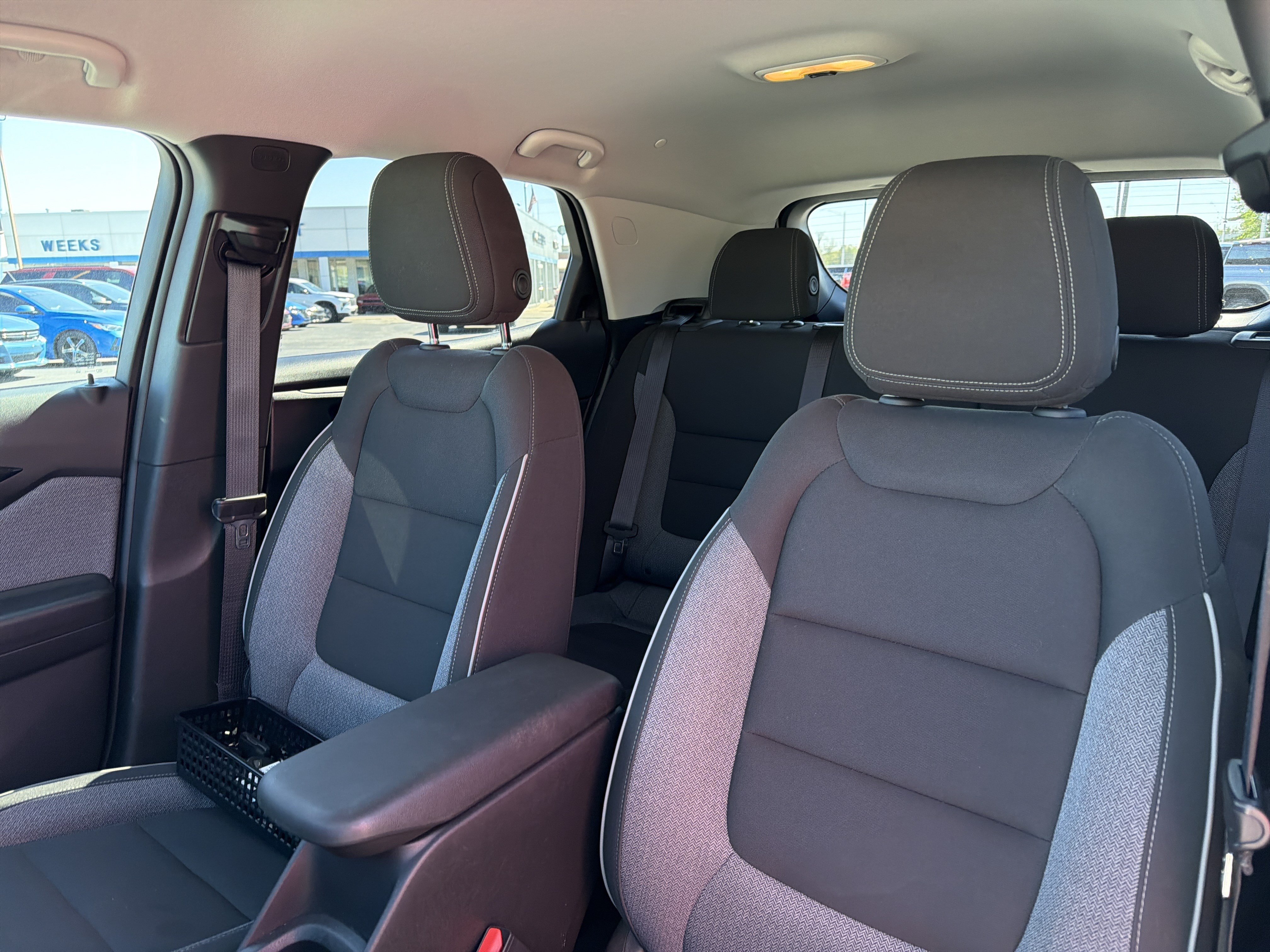 Used 2025 Chevrolet TrailBlazer LT AWD/4WD image 9