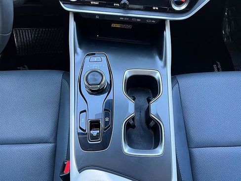 Used 2024 Lexus RZ 300e Premium w/ Accessory Package (Z1) image 35