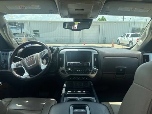 Used 2017 GMC Sierra 2500 SLT w/ Driver Alert Package AWD/4WD image 17