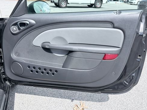Used 2005 Chrysler PT Cruiser GT FWD image 28