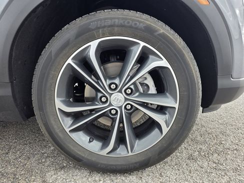 Used 2021 Buick Encore GX Select image 31