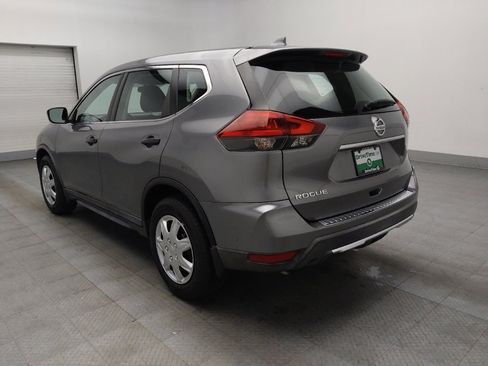 Used 2018 Nissan Rogue S FWD image 5