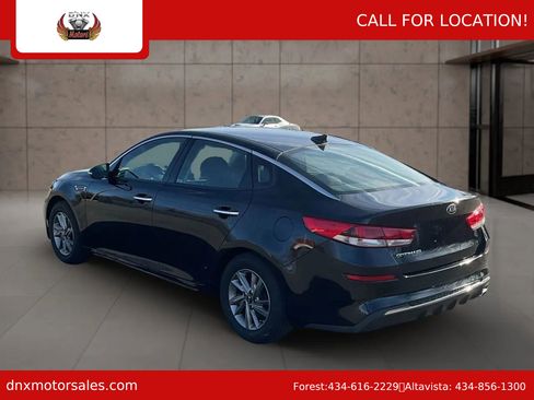 Used 2020 Kia Optima LX image 3