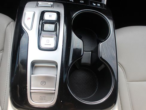 Used 2023 Hyundai Tucson Limited image 31