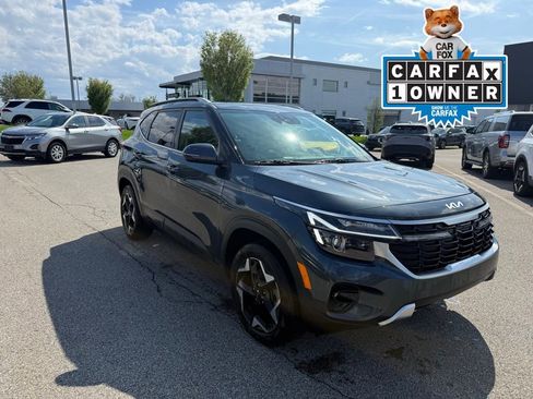 Certified 2024 Kia Seltos EX AWD/4WD image 1