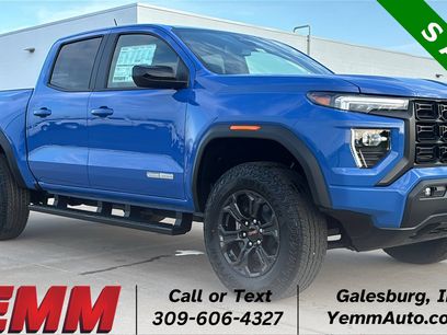 New 2025 GMC Canyon Elevation w/ Convenience Package