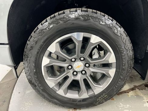 New 2026 Chevrolet Silverado 1500 High Country w/ Technology Package AWD/4WD image 28