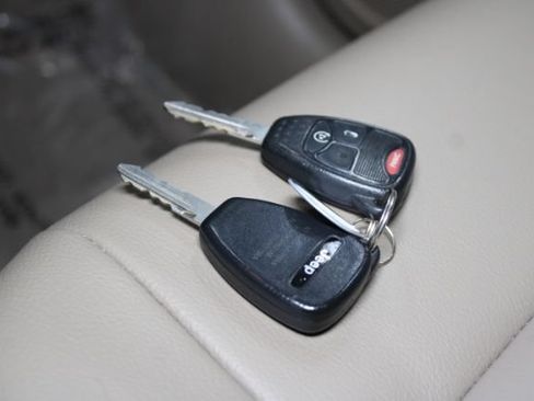 Used 2016 Jeep Patriot High Altitude FWD image 15