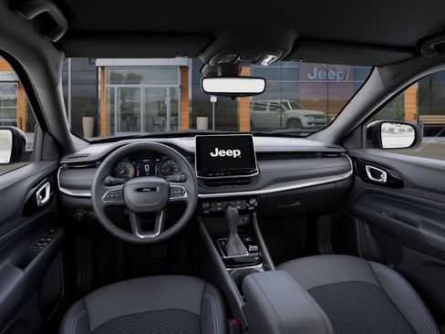 New 2026 Jeep Compass Latitude AWD/4WD image 15