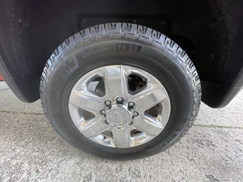 Certified 2020 Chevrolet Silverado 2500 LTZ w/ LTZ Plus Package image 33