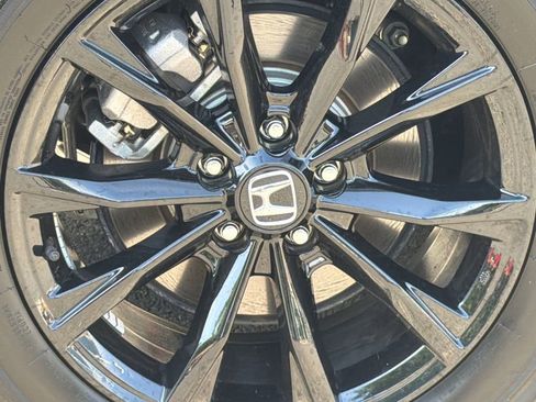 Used 2025 Honda CR-V Sport-L image 6
