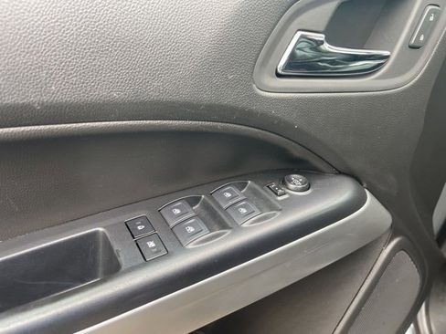 Used 2019 Chevrolet Colorado ZR2 image 18