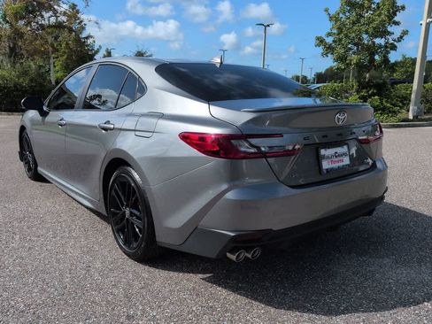 Used 2026 Toyota Camry SE FWD image 4